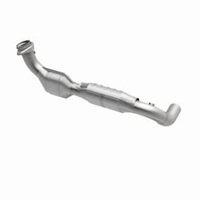 Load image into Gallery viewer, MagnaFlow Direct Fit Catalytic Converter 01 Ford Trucks 5.4L