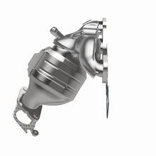 Load image into Gallery viewer, MagnaFlow Direct Fit Catalytic Converter 01-04 Escape 3.0 rear manif