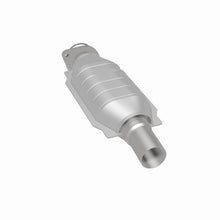 Load image into Gallery viewer, MagnaFlow Direct Fit Catalytic Converter 05-07 Ford Freestyle 3.0L