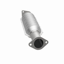 Load image into Gallery viewer, MagnaFlow Direct Fit Catalytic Converter 06-07 Hyundai Sonata 3.3L