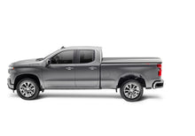 Load image into Gallery viewer, UnderCover 19-20 Chevy Silverado 1500 6.5ft Elite LX Bed Cover - Glory Red
