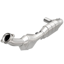 Load image into Gallery viewer, MagnaFlow Direct Fit Catalytic Converter 03-04 Exped Driver Side 4.6L