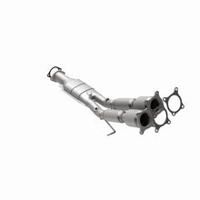 Load image into Gallery viewer, MagnaFlow Direct Fit Catalytic Converter 99-01 Volvo S80 2.9L