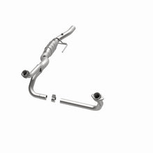 Load image into Gallery viewer, MagnaFlow Direct Fit Catalytic Converter 02 Dodge Ram 1500 Van