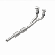 Load image into Gallery viewer, MagnaFlow Direct Fit Catalytic Converter 02-05 Golf 2.8L Underbody