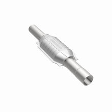 Load image into Gallery viewer, MagnaFlow Direct Fit Catalytic Converter Gm