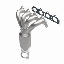Load image into Gallery viewer, MagnaFlow Direct Fit Catalytic Converter 05-06 Kia Sportage 2.0L