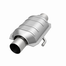 Load image into Gallery viewer, MagnaFlow Universal Catalytic Converter 3 W/Air FED