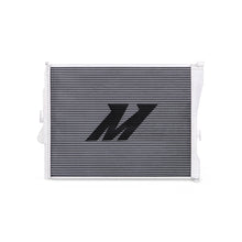 Load image into Gallery viewer, Mishimoto 99-06 BMW 323i/323i/328i/330i w/ Auto Transmission Performance Aluminum Radiator - GTR Auto