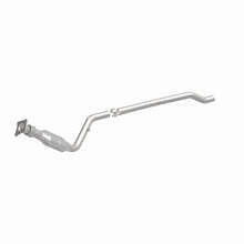 Load image into Gallery viewer, MagnaFlow Direct Fit Catalytic Converter 96-00 Caravan 3.0L