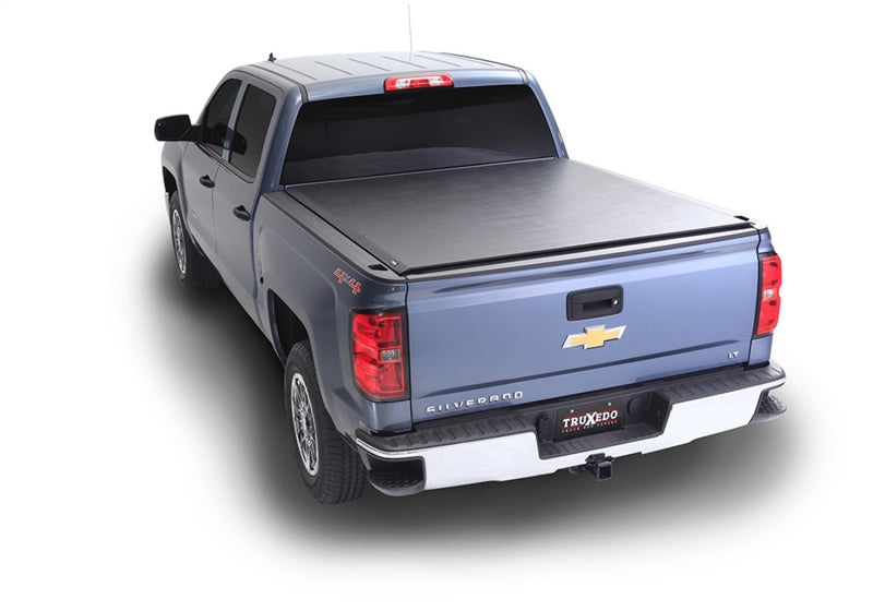 Truxedo 07-13 GMC Sierra & Chevrolet Silverado 2500/3500 Dually w/Bed Caps 8ft Deuce Bed Cover - GTR Auto