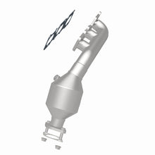 Load image into Gallery viewer, MagnaFlow Direct Fit Catalytic Converter 2009 Kia Borrego 3.8L Passenger Side