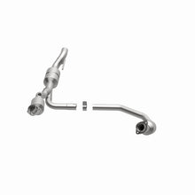 Load image into Gallery viewer, MagnaFlow Direct Fit Catalytic Converter Dodge 01-02 Ram 1500/2500/3500 Van 5.9L