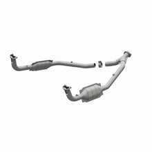 Load image into Gallery viewer, MagnaFlow DF Cat. Conv 97 Land Rover Defender 90 4.0L Y-Pipe Assy / 96-99 Discovery 4.0L Y-Pipe Assy