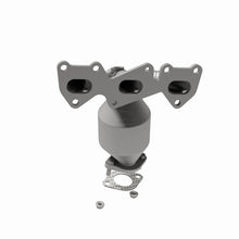 Load image into Gallery viewer, MagnaFlow Direct Fit Catalytic Converter 06-07 Hyundai Sonata 3.3L