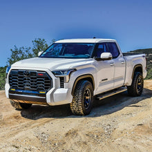 Load image into Gallery viewer, Westin 2022 Toyota Tundra Dbl Cab &amp; Crew Max R5 Nerf Step Bars - Textured Black - GTR Auto