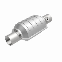 Load image into Gallery viewer, MagnaFlow Universal Catalytic Converter 2 Single O2 Boss