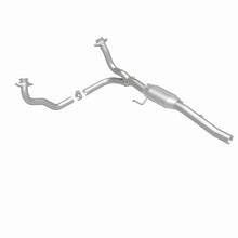 Load image into Gallery viewer, MagnaFlow Direct Fit Catalytic Converter 00-03 Durango 2WD OEM