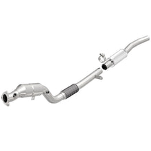 Load image into Gallery viewer, MagnaFlow Direct Fit Catalytic Converter 04-06 Audi A8 Quattro 4.2L