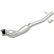 Load image into Gallery viewer, MagnaFlow Direct Fit Catalytic Converter 06-08 Range Rover D/S OEM