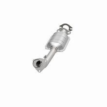 Load image into Gallery viewer, MagnaFlow Direct Fit Catalytic Converter 01-04 Pathfinder DS rr OEM