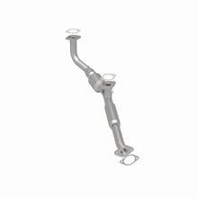 Load image into Gallery viewer, MagnaFlow Direct Fit Catalytic Converter 96-00 Chrysler Sebring 2.5L