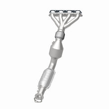 Load image into Gallery viewer, MagnaFlow Direct Fit Catalytic Converter 02-06 Cooper/S Manifold