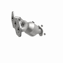 Load image into Gallery viewer, MagnaFlow Direct Fit Catalytic Converter 06-09 Toyota RAV4 3.5L
