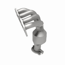 Load image into Gallery viewer, MagnaFlow Direct Fit Catalytic Converter 07 Toyota Highlander 2.4L