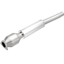 Load image into Gallery viewer, MagnaFlow Direct Fit Catalytic Converter 03-06 VW Phaeton 4.2L PS Rr