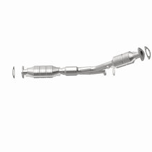 Load image into Gallery viewer, MagnaFlow Direct Fit Catalytic Converter 00-03 Saturn LS 3.0L Rear