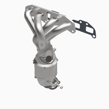 Load image into Gallery viewer, MagnaFlow Direct Fit Catalytic Converter 02-06 Sentra 2.5L OEM