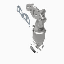 Load image into Gallery viewer, MagnaFlow Direct Fit Catalytic Converter 02-06 Nissan Sentra 2.5L - California