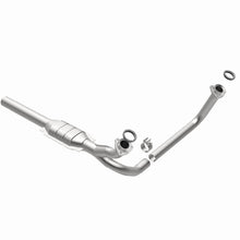 Load image into Gallery viewer, MagnaFlow Direct Fit Catalytic Converter Chevrolet/GMC 1500 1/2 Ton