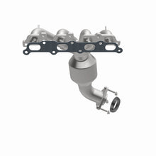 Load image into Gallery viewer, MagnaFlow Direct Fit Catalytic Converter 2004-2005 Colorado 2.8L