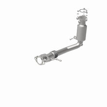 Load image into Gallery viewer, MagnaFlow Direct Fit Catalytic Converter 14-16 GMC Terrain / 15-16 Chevrolet Equinox 2.4L