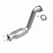 Load image into Gallery viewer, MagnaFlow Direct Fit Catalytic Converter 02-04 Ford Focus L4-2.0L