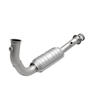 Load image into Gallery viewer, MagnaFlow Direct Fit Catalytic Converter 2004 Liberty P/S frt OEM