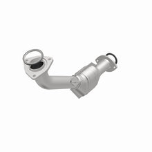 Load image into Gallery viewer, MagnaFlow Direct Fit Catalytic Converter 01 Toyota Tacoma 2.4L Fron