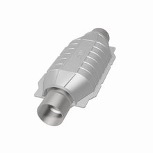 Load image into Gallery viewer, MagnaFlow Universal Catalytic Converter 1.75 W/Air FED