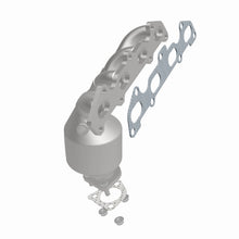 Load image into Gallery viewer, MagnaFlow Direct Fit Catalytic Converter 00-03 Kia Rio 1.5L/1.6L