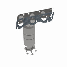 Load image into Gallery viewer, MagnaFlow Direct Fit Catalytic Converter 04-05 Suz Verona2.5 Manifold Front