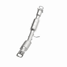 Load image into Gallery viewer, MagnaFlow Direct Fit Catalytic Converter 05-09 Volvo V50 2.4L