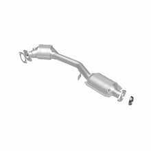 Load image into Gallery viewer, MagnaFlow Direct Fit Catalytic Converter 99-04 Subaru Forester 2.5L