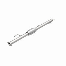 Load image into Gallery viewer, MagnaFlow Direct Fit Catalytic Converter 00-04 Tundra 3.4L rear OEM