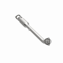 Load image into Gallery viewer, MagnaFlow Direct Fit Catalytic Converter 05-13 Nissan Frontier 2.5L