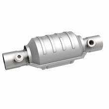 Load image into Gallery viewer, MagnaFlow Universal Catalytic Converter 2 Dual O2 Boss