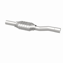 Load image into Gallery viewer, MagnaFlow Direct Fit Catalytic Converter 02-04 Jeep GC 4.0L Rear