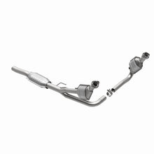 Load image into Gallery viewer, MagnaFlow Direct Fit Catalytic Converter 00-03 Dodge Dakota 3.9L