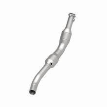 Load image into Gallery viewer, MagnaFlow Direct Fit Catalytic Converter 05-08 LR3/RR Sport Driver Side